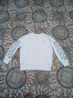 Offwhite sweater