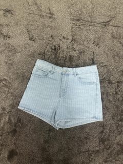 (Category: ) located in . Submitted by raidmycab (Listing ID 1305376935, Image 1). Description: .