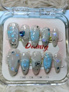 (Category: ) located in . Submitted by daintydays__ (Listing ID 1305404654, Image 1). Description: .