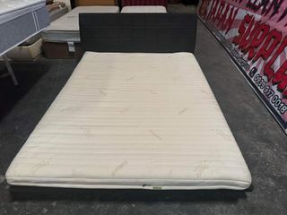 Queen size Low type bed frame with memory foam