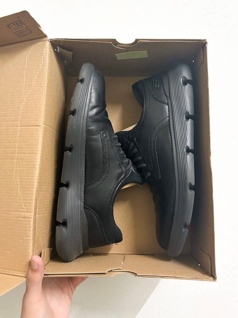 skechers classic air cooled memory foam