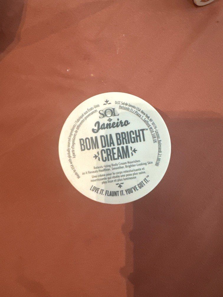 Sol de janeiro bom dia bright (Category: Bath) located in Quezon City. Submitted by destashingmycloset (Listing ID 1305357653, Image 1). Description: .