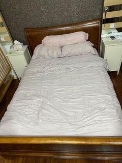 (Category: ) located in . Submitted by beingdk (Listing ID 1305430524, Image 1). Description: .