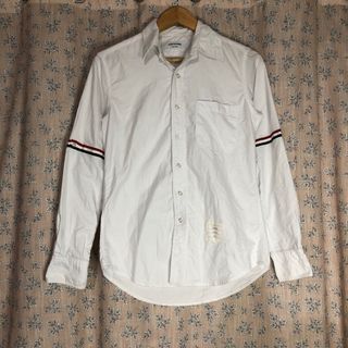 THOM BROWNE CLASSIC L/S BUTTON DOWN POINT COLLAR SHIRT WITH GG ARMBAND IN OXFORD