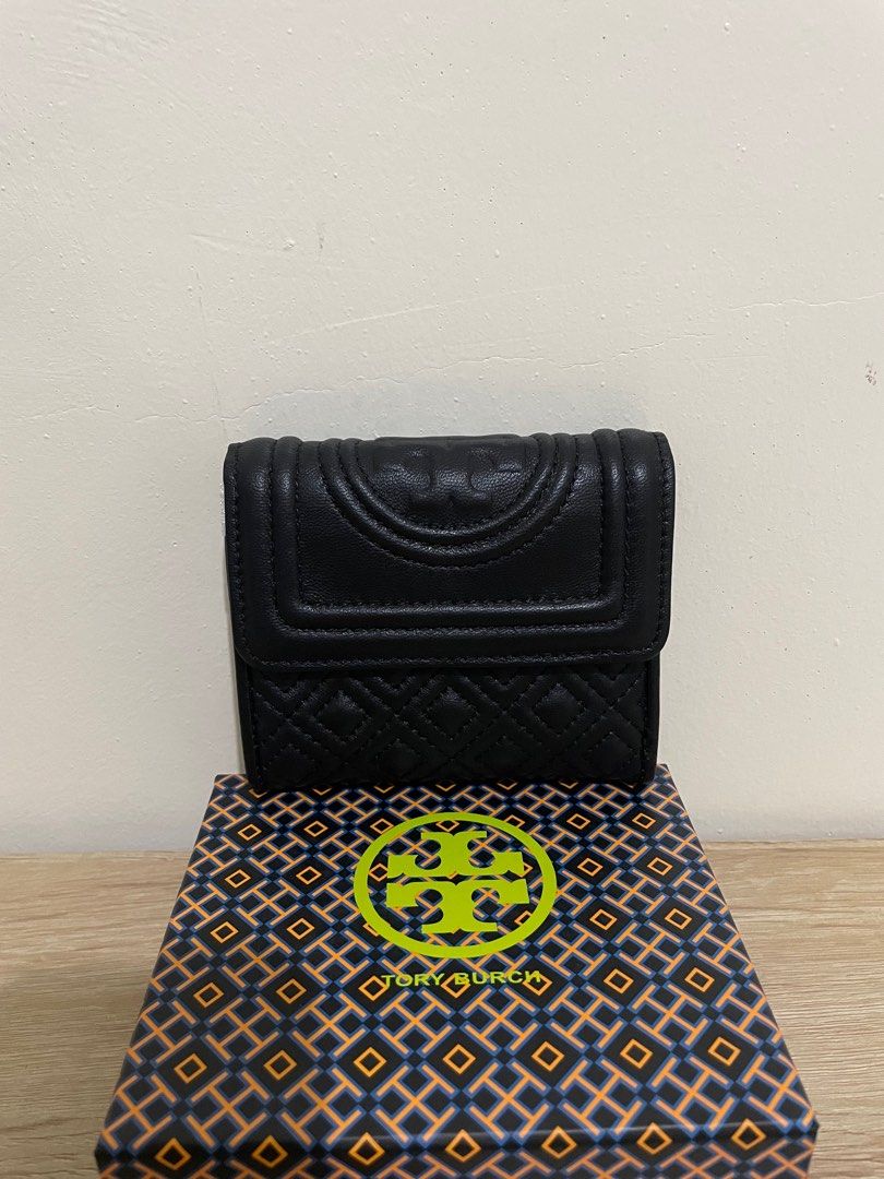 Tory burch fleming trifold wallet authentic (Category: Luxury Bags & Wallets) located in Cabuyao City. Submitted by luxbymishy (Listing ID 1305463805, Image 2). Description: Brand new complete inclusions Guaranteed authentic .