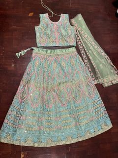 (Category: ) located in . Submitted by look1201 (Listing ID 1305482334, Image 1). Description: .