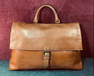 (Category: ) located in . Submitted by sartorial_finds (Listing ID 1305452388, Image 1). Description: .