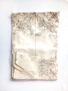 Vintage small, square tablecloth with 4 table napkins, from HK, linen with embroidery and cutwork, 33.25 in. L x 33.25 in. W/10 in. L x 10 in. W, never used