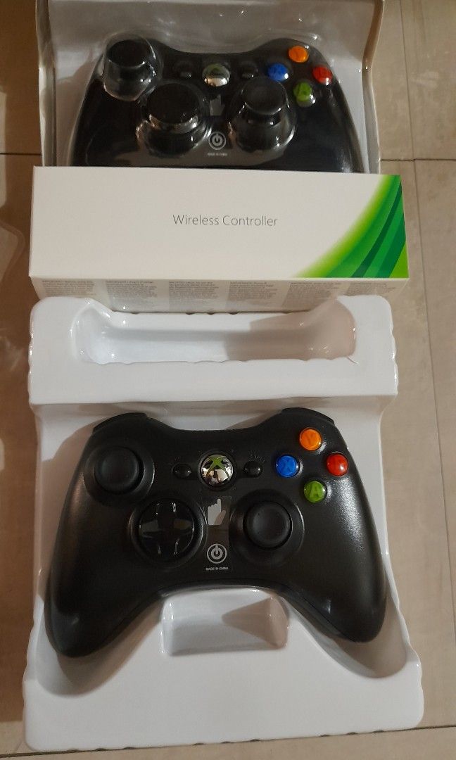 XBOX 360 WIRELESS CONTROLLER ORIG (Category: Controllers) located in Quezon City. Submitted by hajjasittienor (Listing ID 1305478374, Image 3). Description: BRAND NEW. XBOX 360 WIRELESS CONTROLLER ORIG.1200 XBOX 360 RECHARGEABLE BATTERY PACK.400.