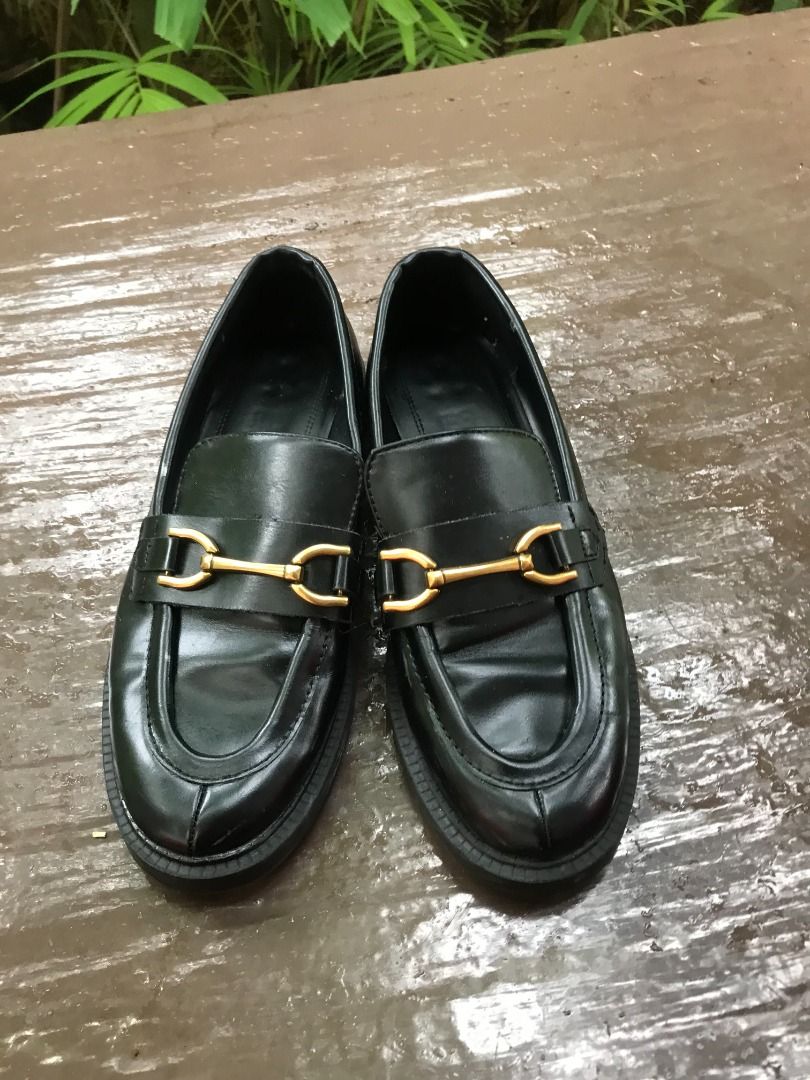 Zara black women shoes. Size EU 38 UK 5 US 7. In good condition. Women s Fashion Footwear Sneakers on Carousell
