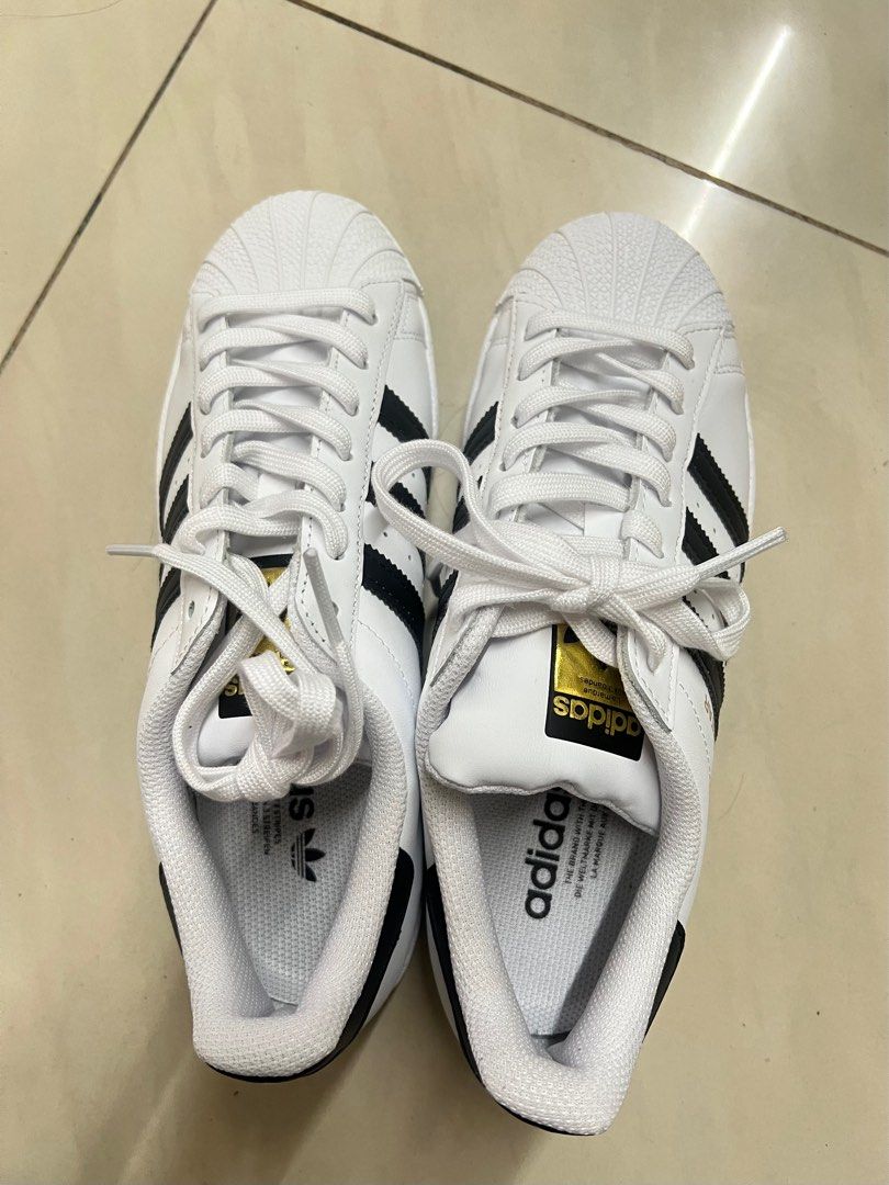 ADIDAS SUPERSTAR US 7, Women's Fashion, Footwear, Sneakers on Carousell