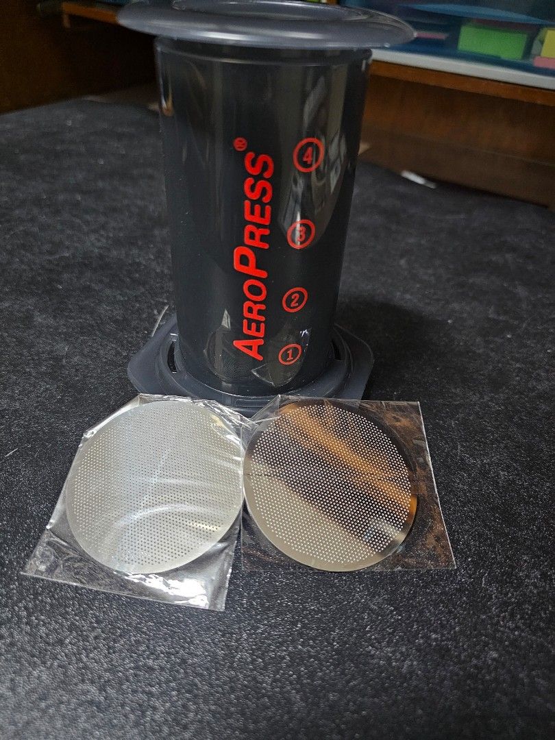 Aeropress metal filters (Category: Coffee & Tea Tableware) located in Manila. Submitted by rdapdap (Listing ID 1305563138, Image 1). Description: aeropress metal filters generic brand 100 each.