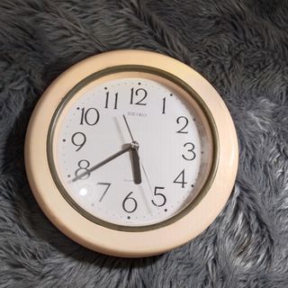 Affordable Seiko Wall Clock for only php 400 😍👌