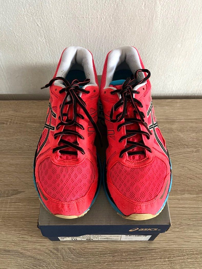 ASICS Gel Neo 33