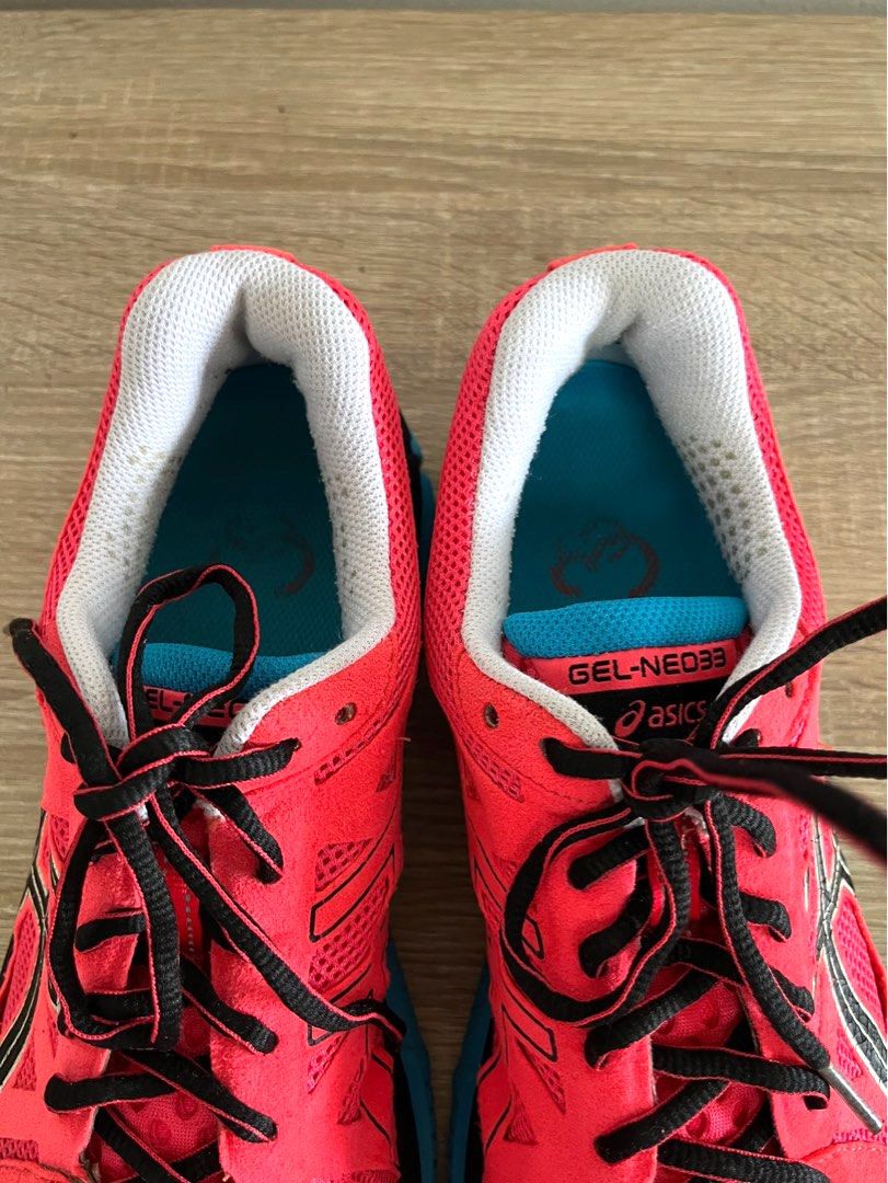 ASICS Gel Neo 33