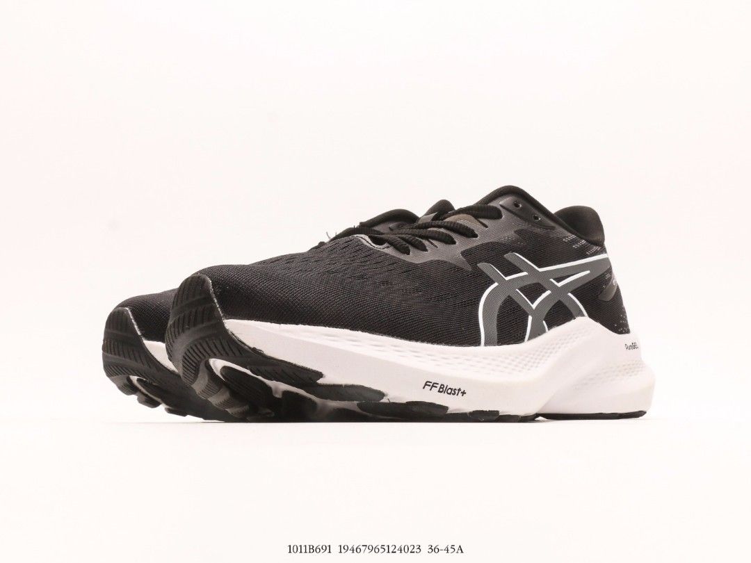 ASICS GT 2000 12 White black running shoes US 5 US 11