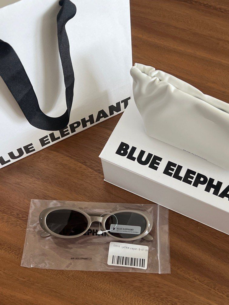 BNWT Blue Elephant Latrix Crayon Sunglasses, Women's Fashion