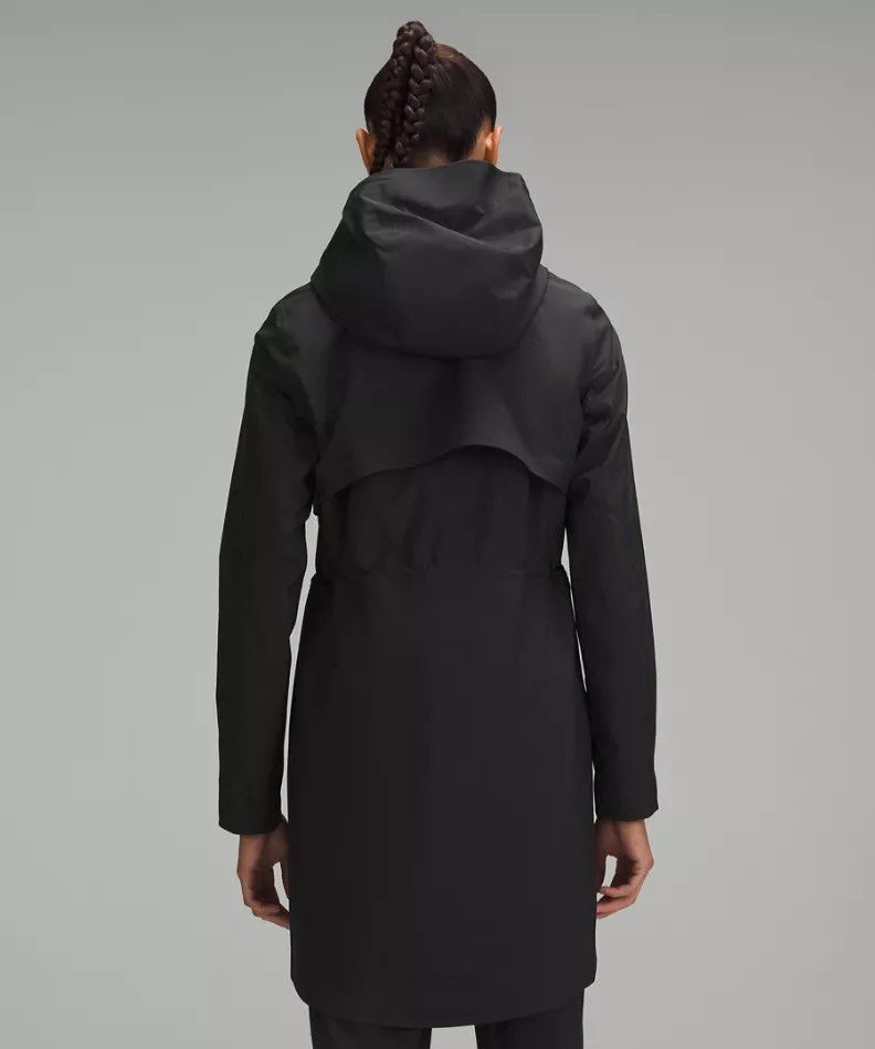 BNWT Lululemon Rain Rebel Jacket Size 6 BLACK Women s Fashion Activewear on Carousell