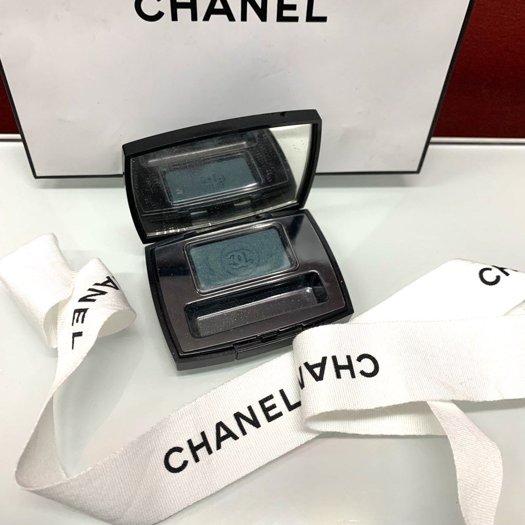 Chanel Eye shadow (Category: Makeup) located in Manila. Submitted by coolandchic (Listing ID 1305599365, Image 2). Description: Authentic from chanel store .