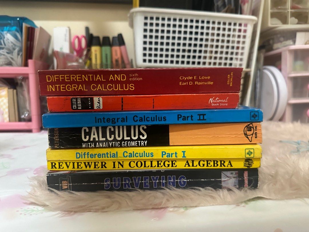 Civil Engineering Books (Category: Textbooks) located in Caloocan City. Submitted by closethavenco (Listing ID 1305644141, Image 1). Description: 500 for all.