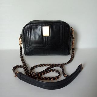 (Kategori: ) berada di . Dikirim oleh imeysecond (ID iklan 1305607308, Gambar 1). Deskripsi: .