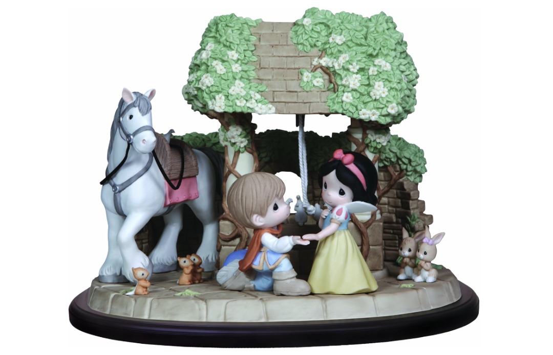 Precious moments snow white online