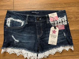 (Category: ) located in . Submitted by she.shop (Listing ID 1305506713, Image 1). Description: .