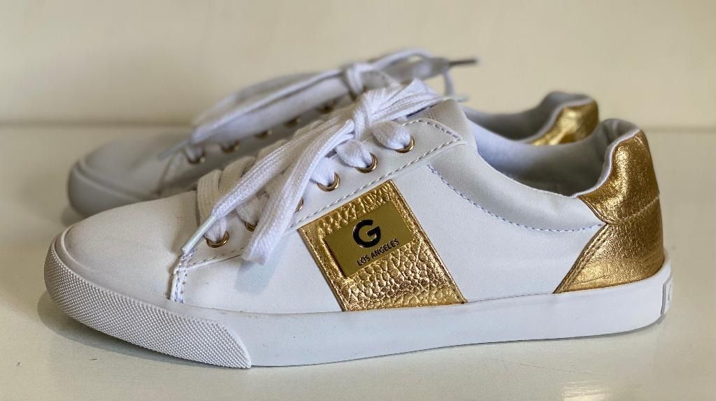 Guess tennis shoes for women store