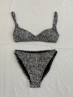 (Category: ) located in . Submitted by shop.jezza (Listing ID 1305559490, Image 1). Description: .