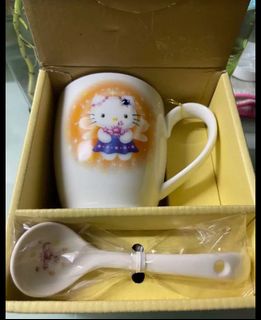 （分類：）位於 。 由 pompompurin_531 提交（商品編號 1305506305，圖片 1）。簡介： 。