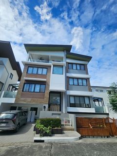 House and Lot For Sale in Mckinley Hill Village GOOD DEAL! Clean Title