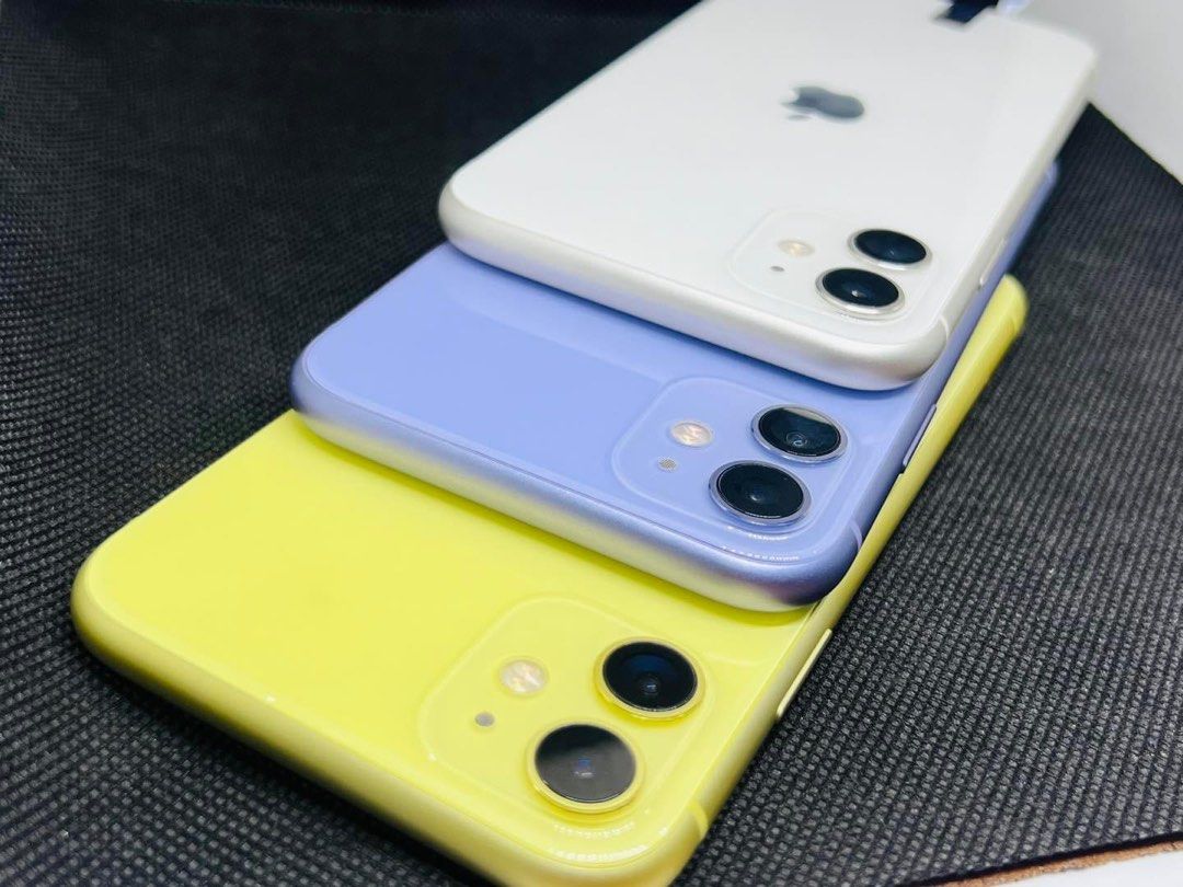 iPhone 11 128gb (Category: iPhone 11 Series) located in Manila. Submitted by TekiCashGadgetsph (Listing ID 1305507751, Image 2). Description: (FU) Open-line, any sim working (worldwide) - Guaranteed original iPhone not fake/copy accessories with box Secondhand Good as new not abused! Presentable •Original Lcd • no issue hidden issues • no apple id / iCloud id • Good batthealth • Good cam front/back • Good Performance • Good face id • Good use / p