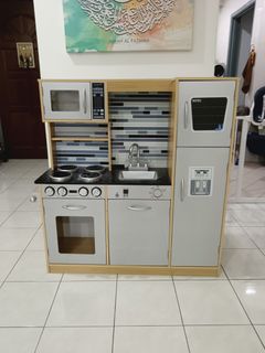 (Category: ) located in . Submitted by efylyn (Listing ID 1305594175, Image 1). Description: .