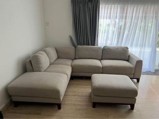 (Category: ) located in . Submitted by sjpylp (Listing ID 1305536825, Image 1). Description: .