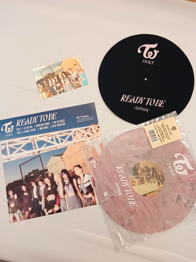 TWICE Ready To Be LPレコード アメリカ 限定品 ピンク TWICE Ready To Be LPレコード アメリカ 限定品 ピンク 【公式通販】