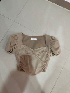 (Category: ) located in . Submitted by zi_ying93 (Listing ID 1305657987, Image 1). Description: .