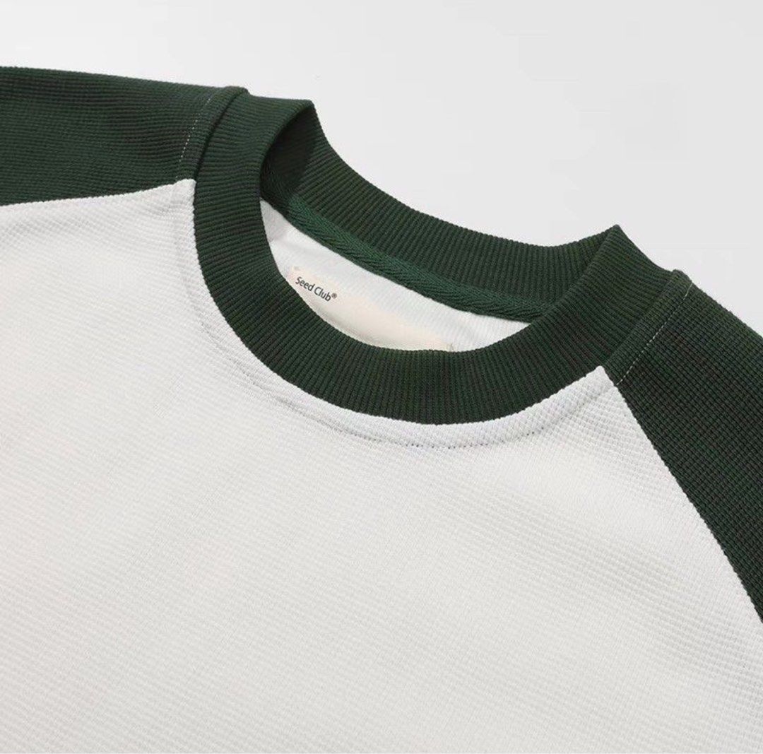 Oversize patchwork waffle tee (Category: Tshirts & Polo Shirts) located in Singapore. Submitted by rearm (Listing ID 1305560270, Image 3). Description: Detailed patchwork oversize waffle tee White and Olive green Brand new Selling cheap.