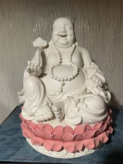 Porcelain (White Ceramic) Buddha Statue