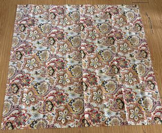 Printed Table Cloth (135 meters/4.5 3/4 ft)