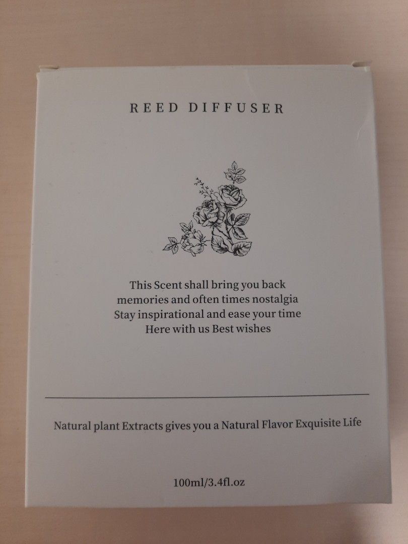 Reed Diffuser 100ml （分類：健康及美容 - 香水＆香體噴霧）位於 Hong Kong。 由 dylanstrange 提交（商品編號 1305599303，圖片 1）。簡介： Natural Plant Extract Reed Diffuser. Used once. Nice smell.。
