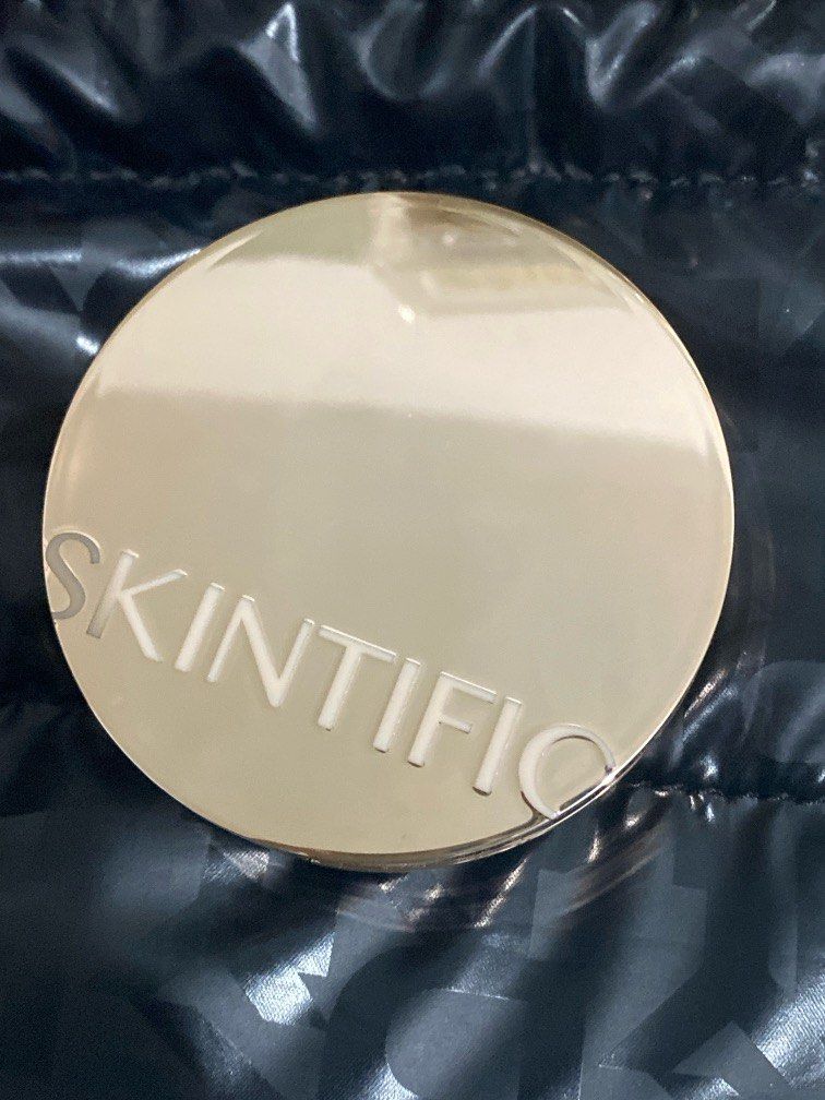 Skintific Cushion - Shade Ivory (Medium) (Category: Makeup) located in Manila. Submitted by preloved_sophia (Listing ID 1305653724, Image 3). Description: Flawless finish Rfs: Huge makeup collection.