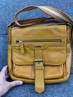 (Kategori: ) berada di . Dikirim oleh wulanutaaa (ID iklan 1305598824, Gambar 1). Deskripsi: .