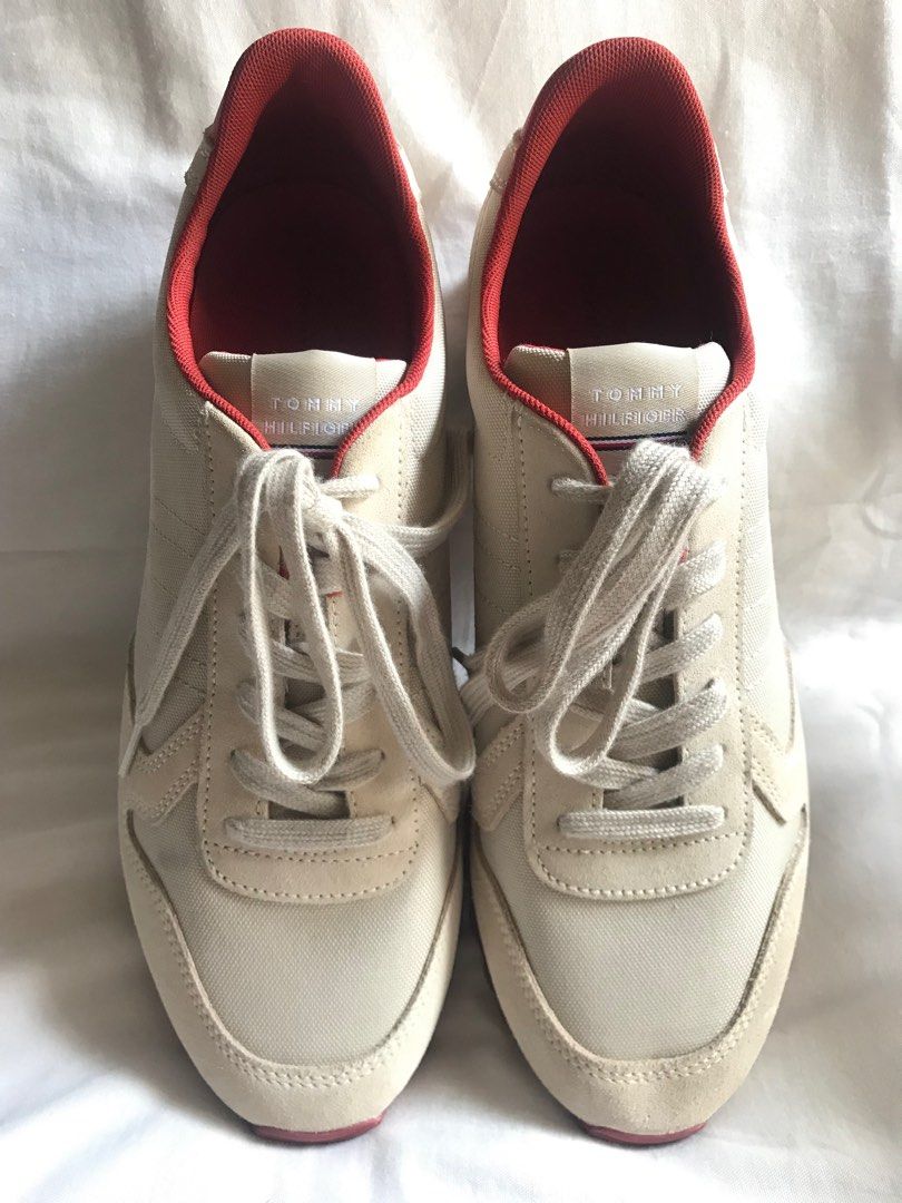 Tommy Hilfiger Air Runner Mix (Category: Sneakers) located in San Pedro. Submitted by andr39 (Listing ID 1305537951, Image 1). Description: Used only once. No box. Size: US 10 (3rd photo) 📍San Pedro City, Laguna MoP: Gcash/BPI ❗️Color may vary from actual item due to lighting or phone settings .