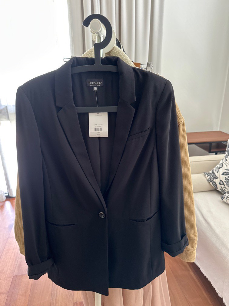 Topshop Black Blazer Women s Fashion Coats Jackets and Outerwear on Carousell