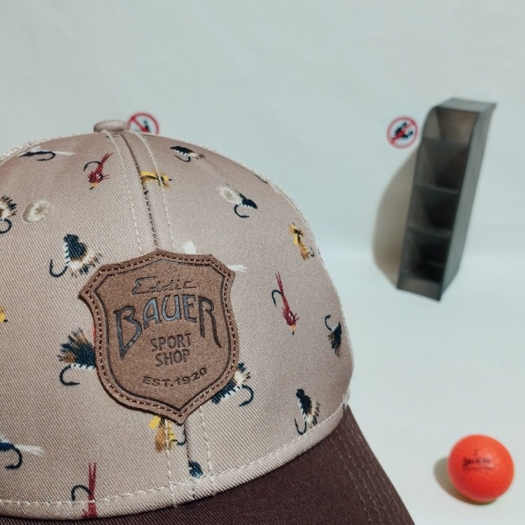Trucker hat Eddie bauer fishing Fesyen Pria Aksesoris Topi di Carousell