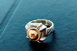 ULTRA RARE 100% authentic vintage  1970's 925 silver with pure 18k gold dome byzantine ring by modernist bayanihan jewelry