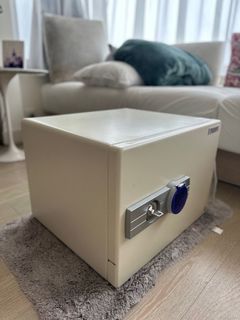 （分類：）位於 。 由 riipple 提交（商品編號 1305538039，圖片 1）。簡介： 。