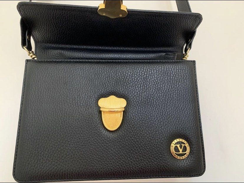 Valentino Garavani Bag (Category: Luxury Bags & Wallets) located in Manila. Submitted by dashlux (Listing ID 1305590249, Image 3). Description: ✨Item will be ship out around August since I’m currently cout of the country. But can reserve now. Rare item 🍂 Up for grabs now 💕 Sure buyers only please ✨ .