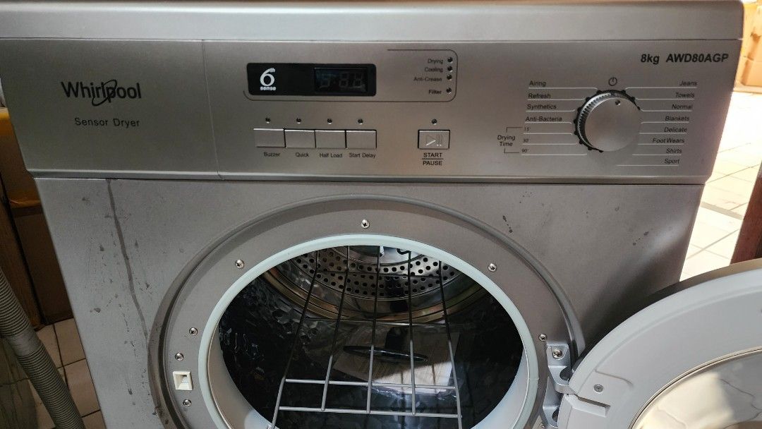 Whirlpool 8kg dryer (Category: Washing Machines and Dryers) located in Quezon City. Submitted by escalade (Listing ID 1305516333, Image 3). Description: whirlpool 6th sense dryer 8kg product code: AWD80AGP.