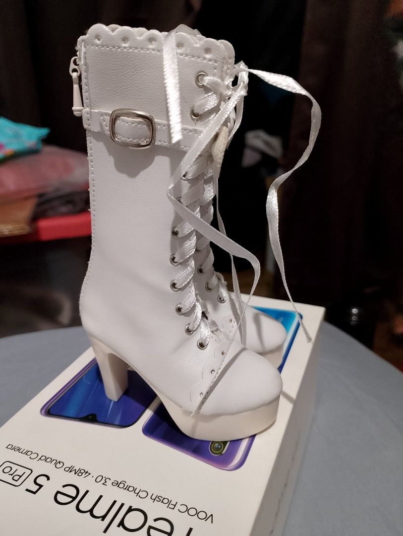 White Lolita Boots (1/3 BJD) (Category: Boots) located in Quezon City. Submitted by kate.declutters_ (Listing ID 1305620848, Image 2). Description: .